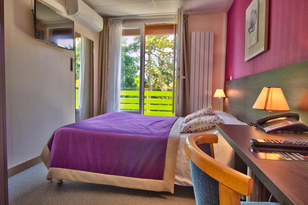 Sampans Logis Hotel Restaurant Le Chalet Du Mont Roland מראה חיצוני תמונה