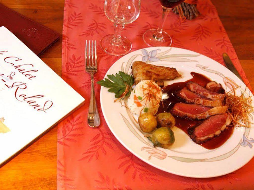 Sampans Logis Hotel Restaurant Le Chalet Du Mont Roland מראה חיצוני תמונה